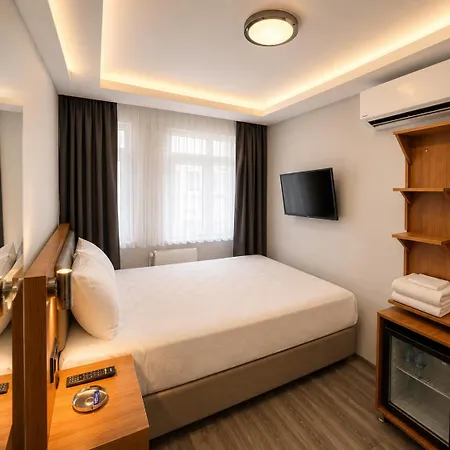 Kaya Beyoglu * 伊斯坦布尔