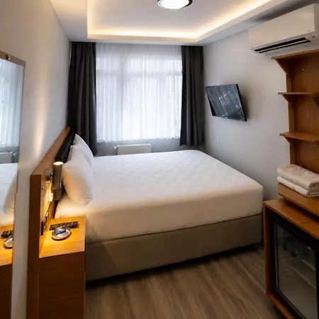 Kaya Beyoglu *