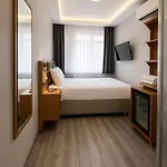 Kaya Beyoglu * 이스탄불