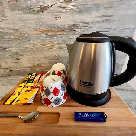 Hotell Kaya Est 1985 *