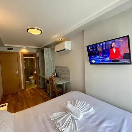 Kaya Est 1985 Hotell Istanbul