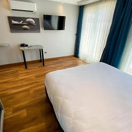 Kaya Est 1985 * Istanbul