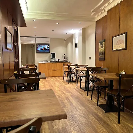 Kaya Est 1985 * Provincia di Istanbul