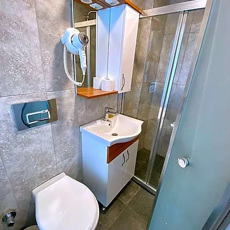 Kaya Beyoglu * Isztambul