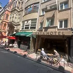 Kaya Beyoglu *